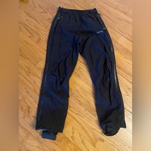 Women’s REI Element 1 rain pants size medium